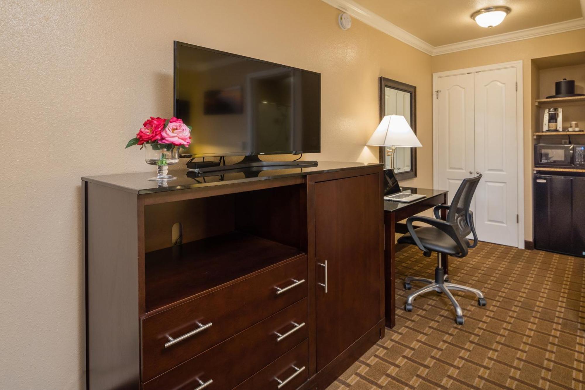 Queen Room Disability Access