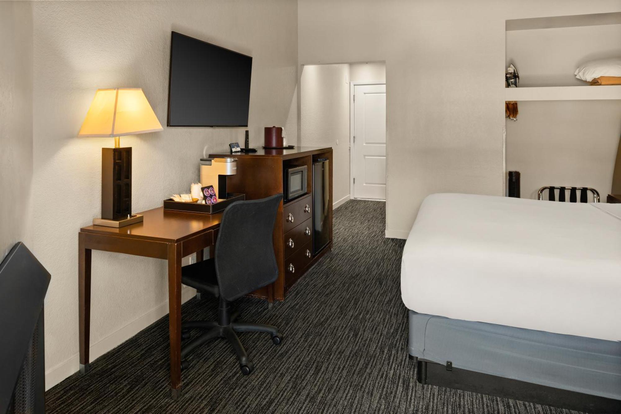 Queen Room Disability Access