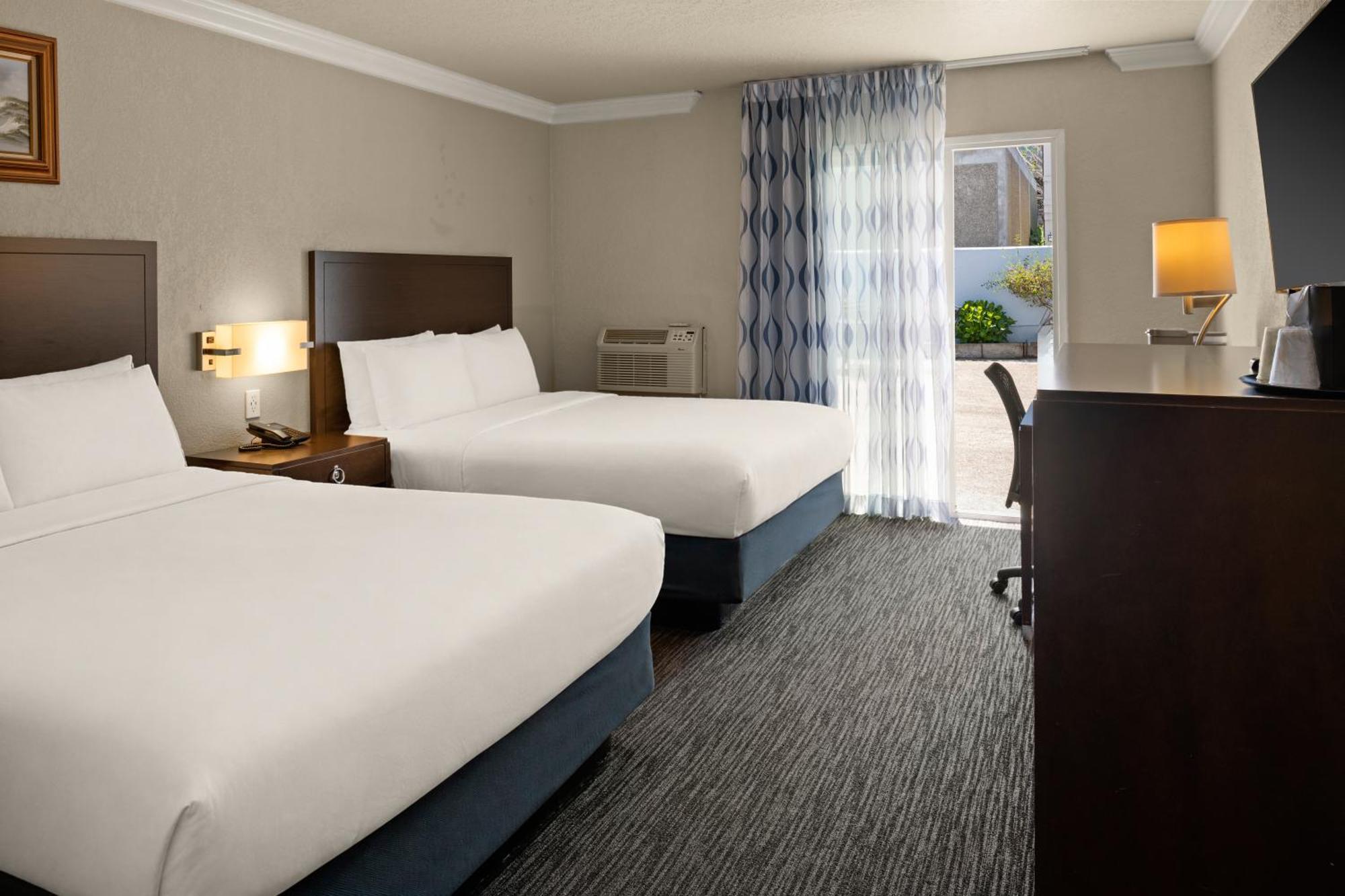 Queen Room Two Queen Beds