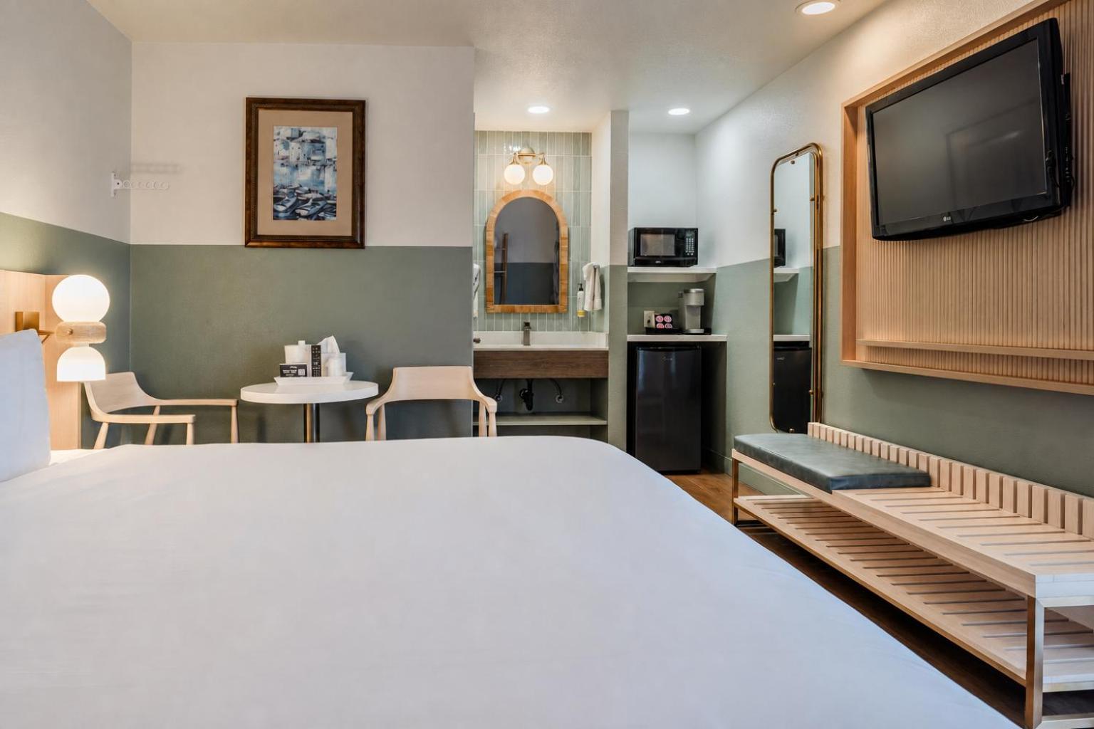 King Room