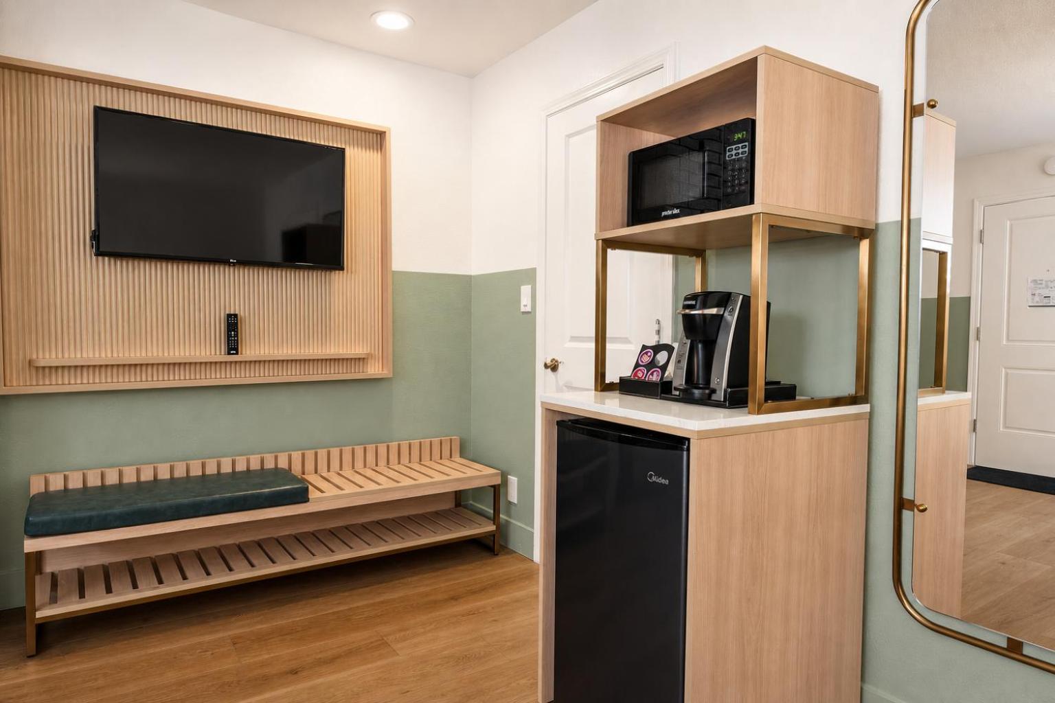 One-Bedroom Suite