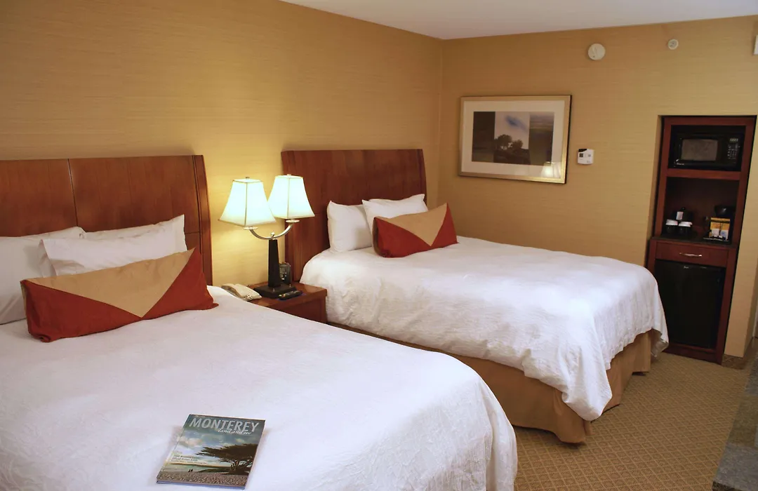 Hilton Garden Inn Monterey-1