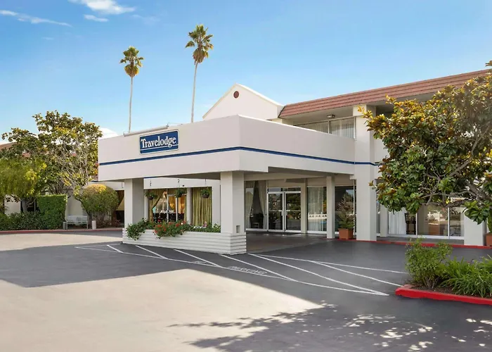 Travelodge By Wyndham Monterey Bay